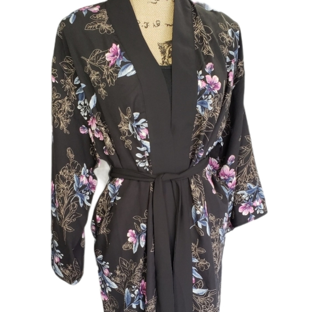 Belted Floral Kimono - Picture 1 of 8
